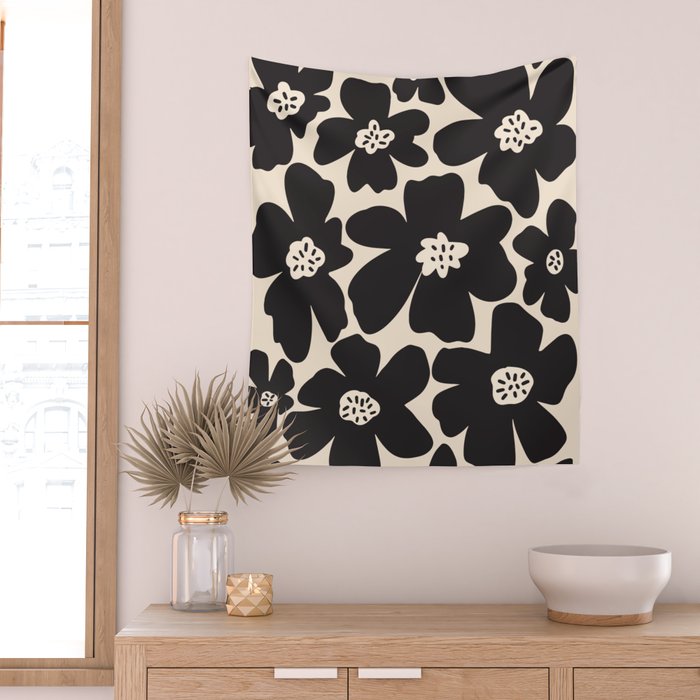 Black and White Retro Daisy Wall Tapestry Gallery Image 2