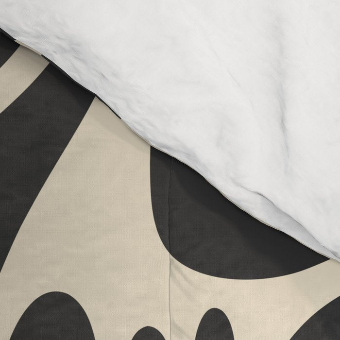 Abstract black and white organic shape pattern Comforter Gallery Image 4