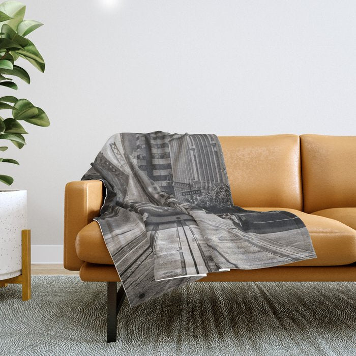 San Francisco Cable Car Throw Blanket Gallery Image 1