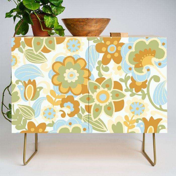 1970s Light Paisley Pattern Credenza Gallery Image 1