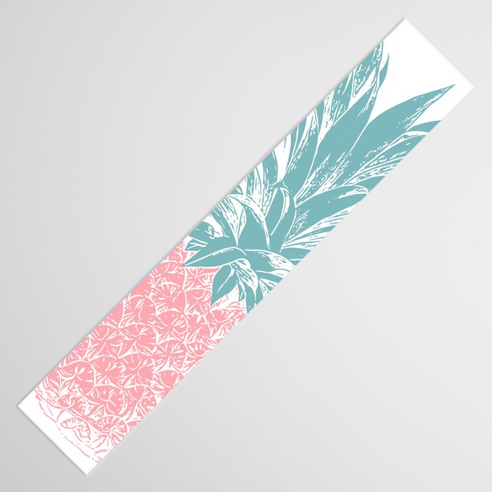 Simple Modern Boho Pineapple Drawing Table Runner Gallery Image 3