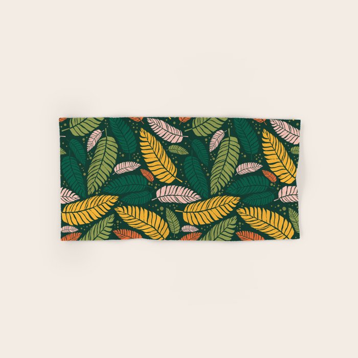 Tropical palm leaves pattern Bath Towel Gallery Image 1