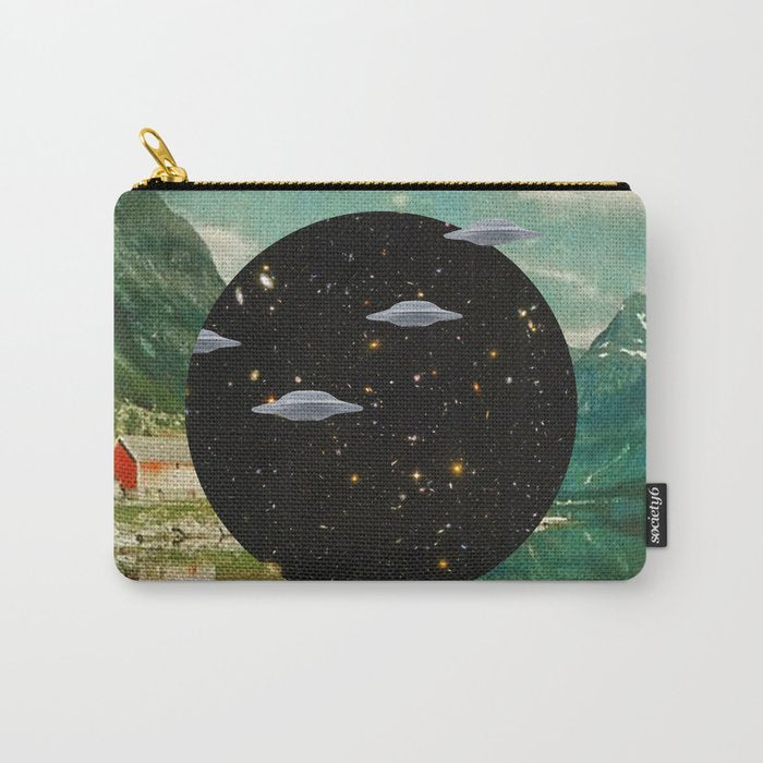 Alien Escapade Carry All Pouch Gallery Image 1