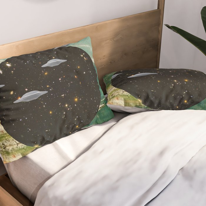 Alien Escapade Pillow Sham Gallery Image 2