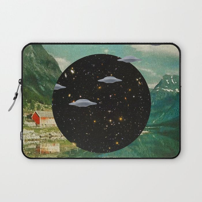Alien Escapade Laptop Sleeve Gallery Image 1
