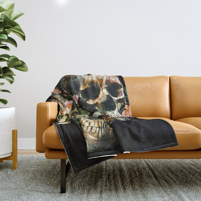 Skull & Venus Throw Blanket Gallery Image 1