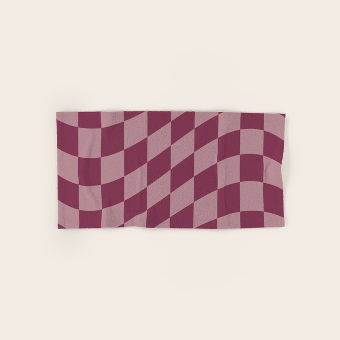 Wavy Ripe Berry x Dusty Mauve Bath Towel Gallery Image 1