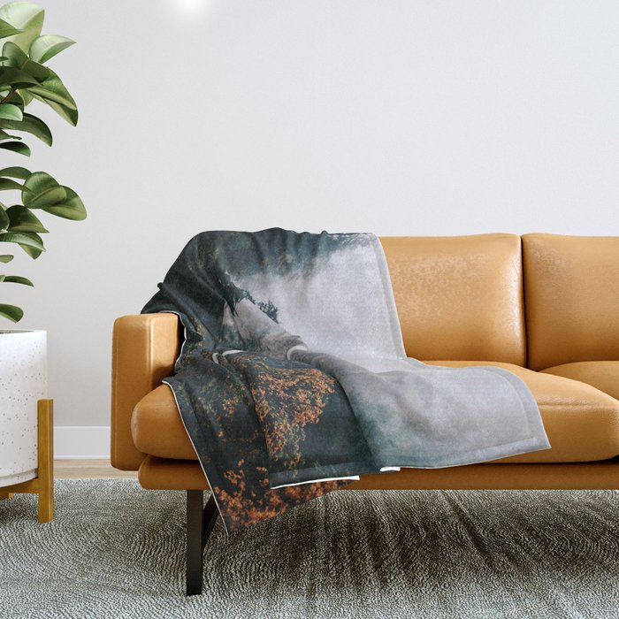 Multnomah Falls Throw Blanket Gallery Image 1