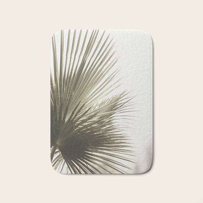 Palm Leaf Tropical Bath Mat Gallery Image 1