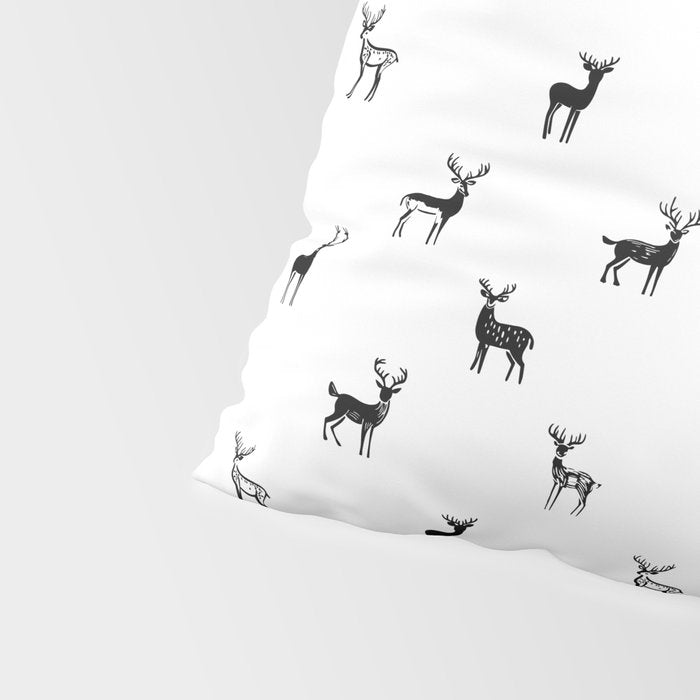 Reindeer animal art pattern Pillow Sham Gallery Image 4