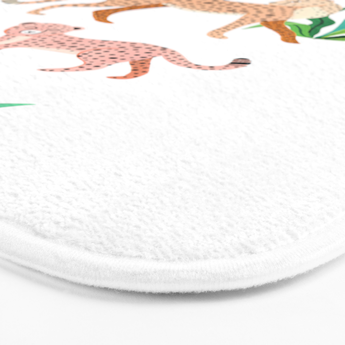 Jungle Cheetah Family Bath Mat Gallery Image 3