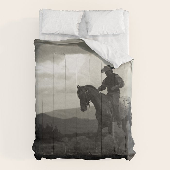Santa Fe Cowboy on Horse Comforter
