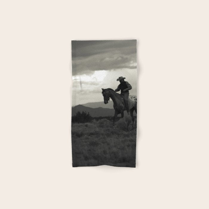 Santa Fe Cowboy on Horse Bath Towel Gallery Image 1
