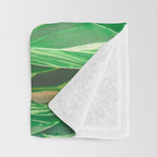 Lush Throw Blanket Gallery Image 3