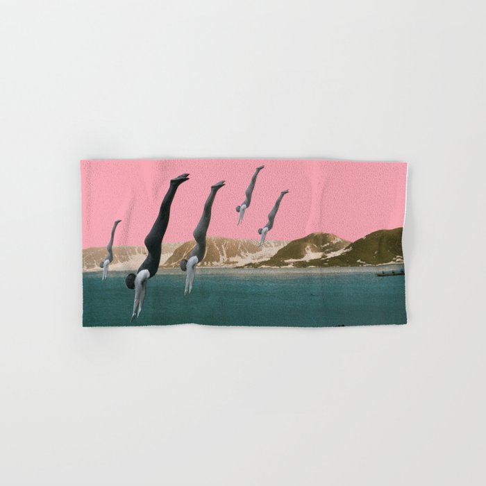 Dive Bath Towel Gallery Image 1