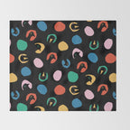 Pigeon Holed Pattern Throw Blanket Gallery Image 2