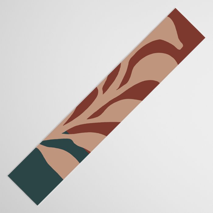 Lazy leaf 1 big print  Table Runner Gallery Image 3