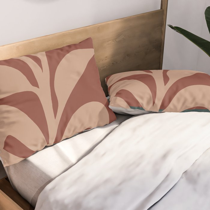 Lazy leaf 1 big print  Pillow Sham Gallery Image 2