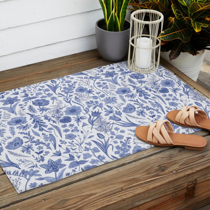 Meadow Magic Blooming Blue & White Wild Flower Floral Outdoor Rug Gallery Image 2