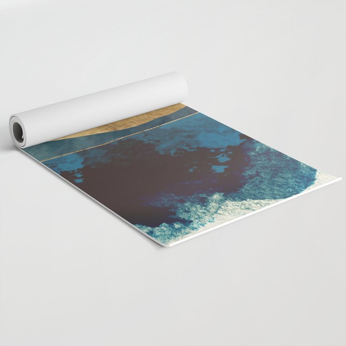 Blue Mountain Reflection Yoga Mat Gallery Image 2