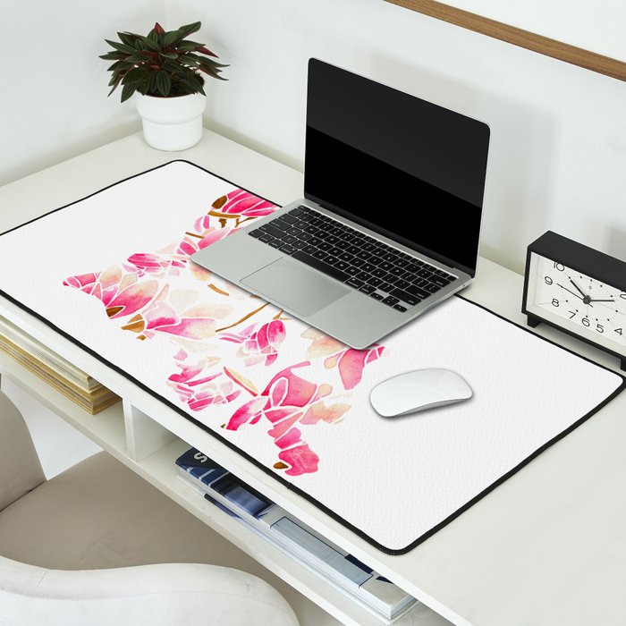 Louisiana State Flower - Magnolias Desk Mat Gallery Image 2