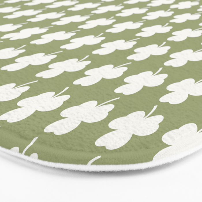 Clovers XXVIII Natural Green Botanical Pattern Bath Mat Gallery Image 3