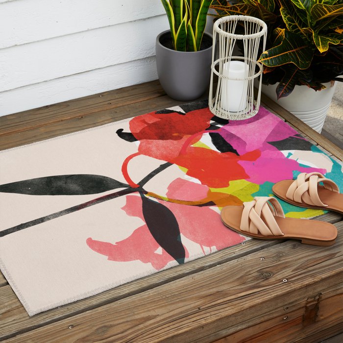 lily 5 Outdoor Rug Gallery Image 2