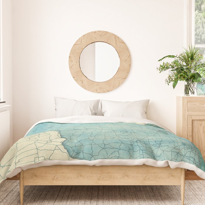 Wisconsin State Map Blue Vintage Duvet Cover Gallery Image 3