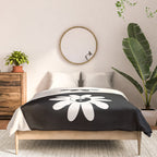 Yin Yang Flower in Black & White Comforter Gallery Image 3