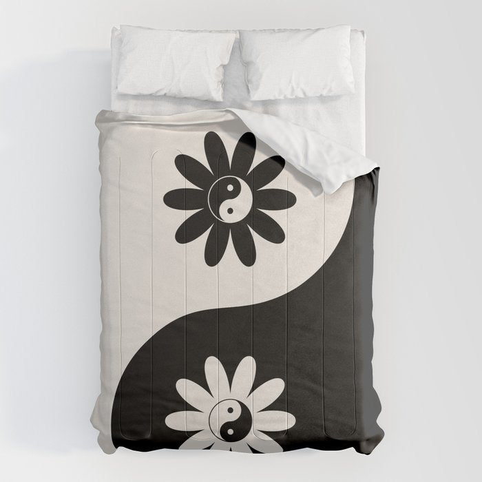 Yin Yang Flower in Black & White Comforter Gallery Image 1