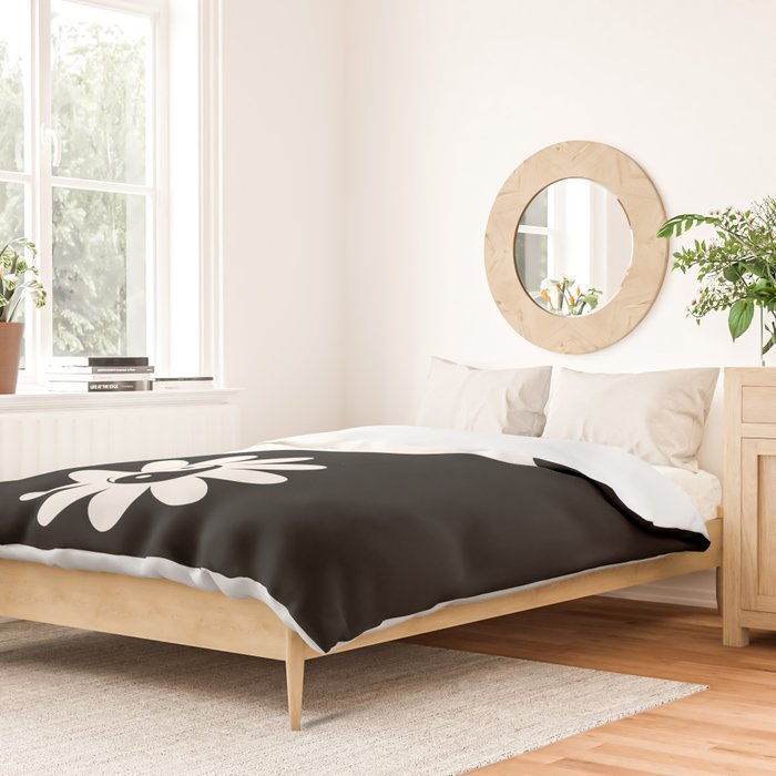 Yin Yang Flower in Black & White Duvet Cover Gallery Image 2
