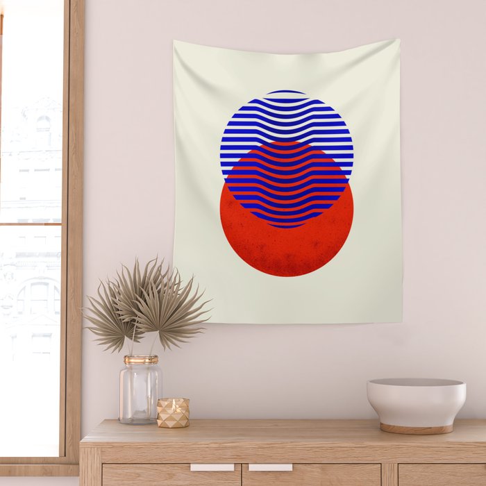 Graphic abstract circles Wall Tapestry Gallery Image 2