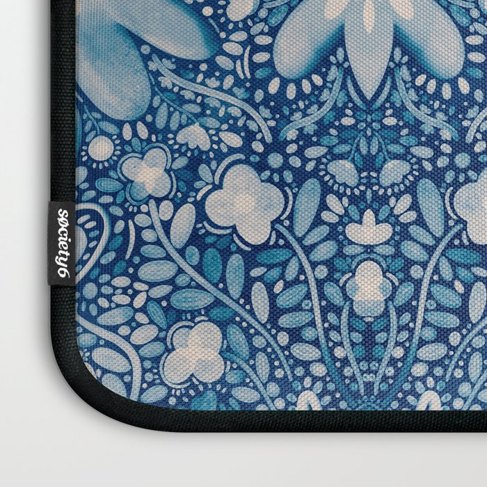 Nature's Graceful Elegance Laptop Sleeve Gallery Image 3