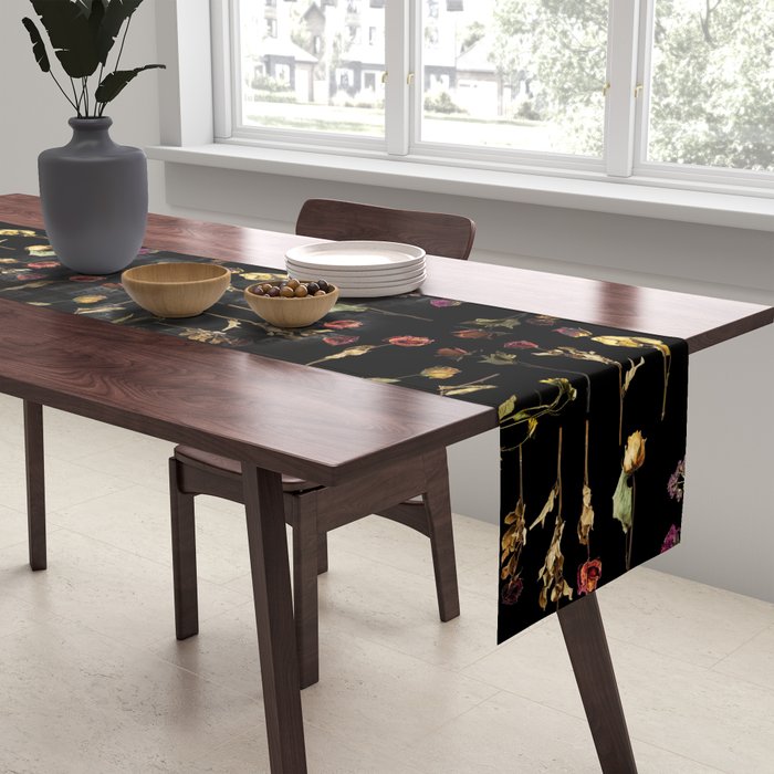 Funeral Singers Table Runner Gallery Image 2