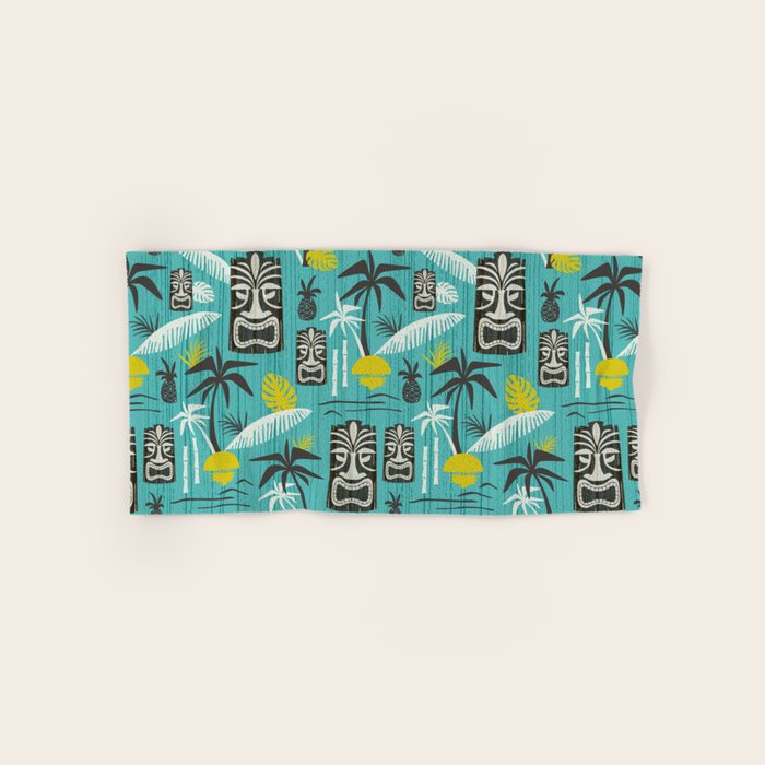 Island Tiki Aqua Bath Towel Gallery Image 1