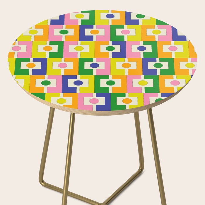 Colorful Retro Geometric Spring Rektangel Pattern with Yellow Side Table Gallery Image 2