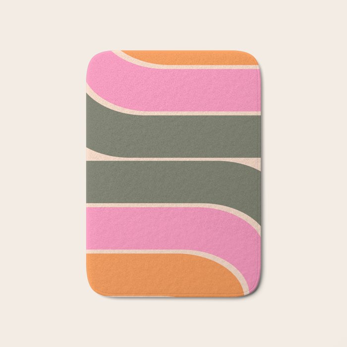 Retro Curve Bath Mat Gallery Image 1