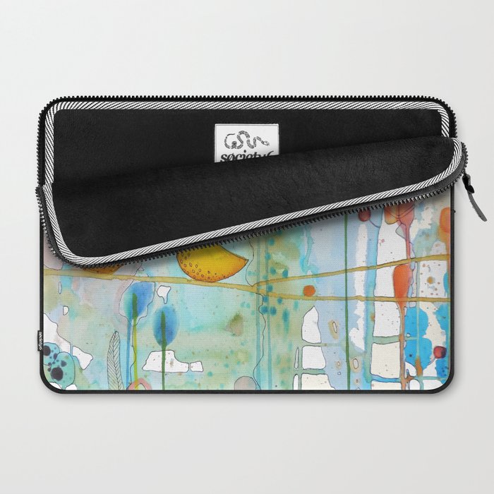 dans chaque coeur Laptop Sleeve Gallery Image 2