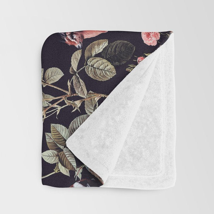 Animals and Floral Pattern Throw Blanket Gallery Image 3