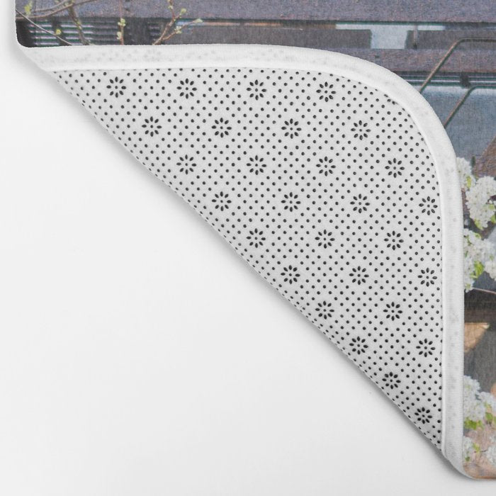 Brooklyn Spring Bath Mat Gallery Image 2