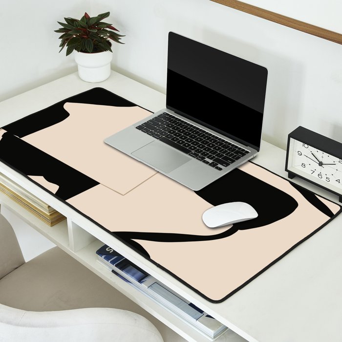 Minimalist 71 Desk Mat Gallery Image 2