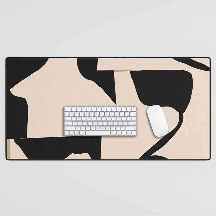 Minimalist 71 Desk Mat Gallery Image 1
