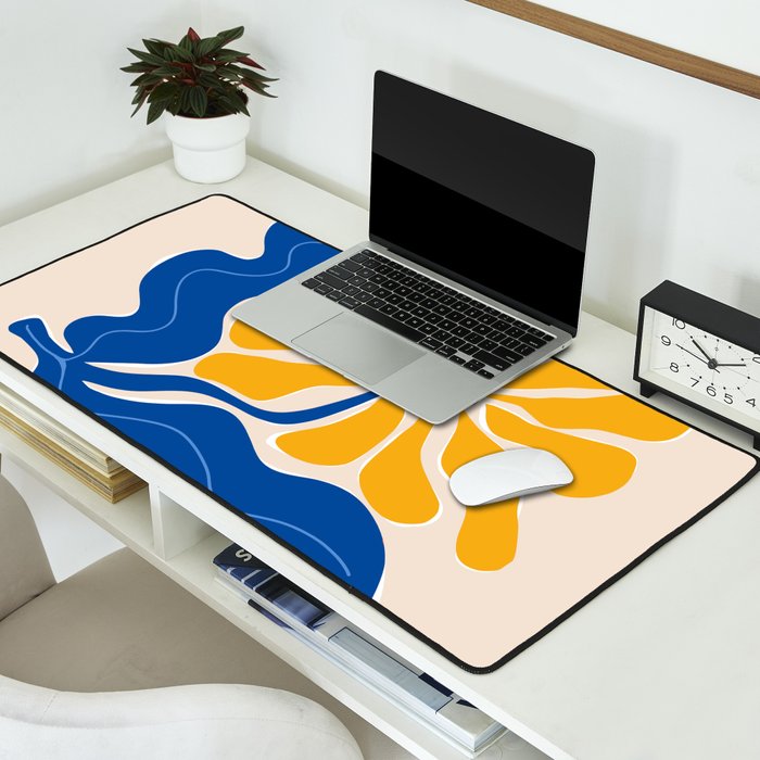 Bold sunflower 3 Desk Mat Gallery Image 2