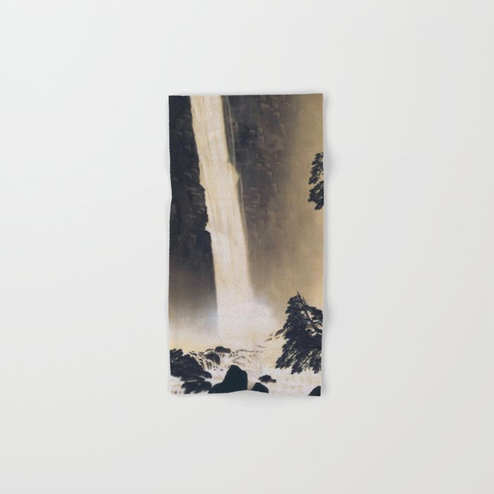 Morning in Ueno Bath Towel Gallery Image 1