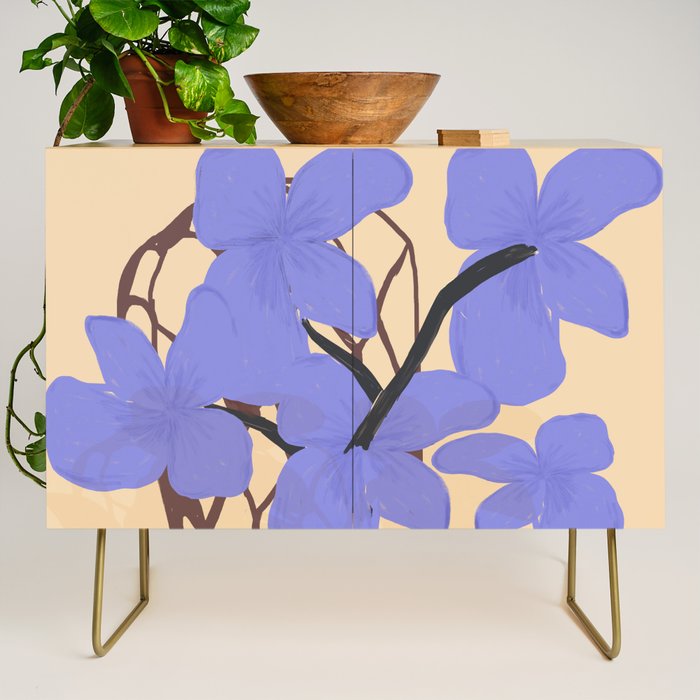 La Puglia Credenza Gallery Image 1