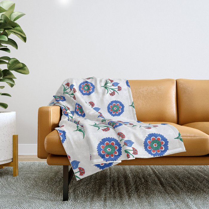 Iznik Motif  Throw Blanket Gallery Image 1