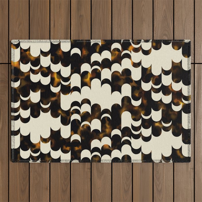In Motion Amber Tortoise Outdoor Rug Gallery Image 1