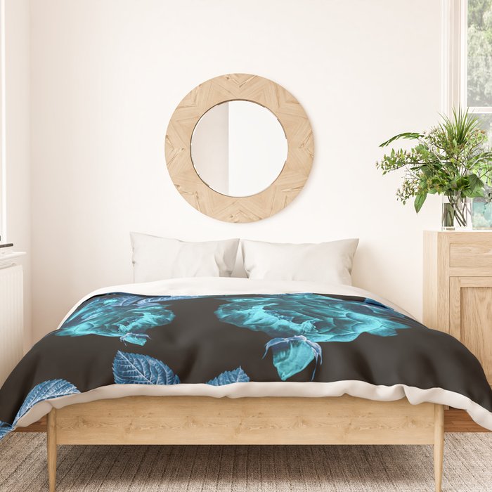 Flora temptation - moonlit blue Duvet Cover Gallery Image 3