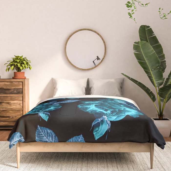 Flora temptation - moonlit blue Comforter Gallery Image 3
