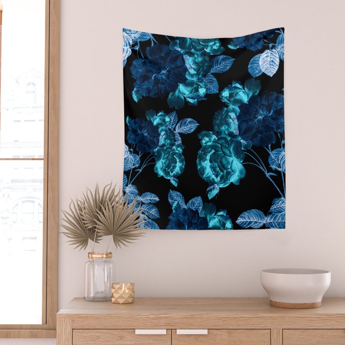 Flora temptation - moonlit blue Wall Tapestry Gallery Image 2